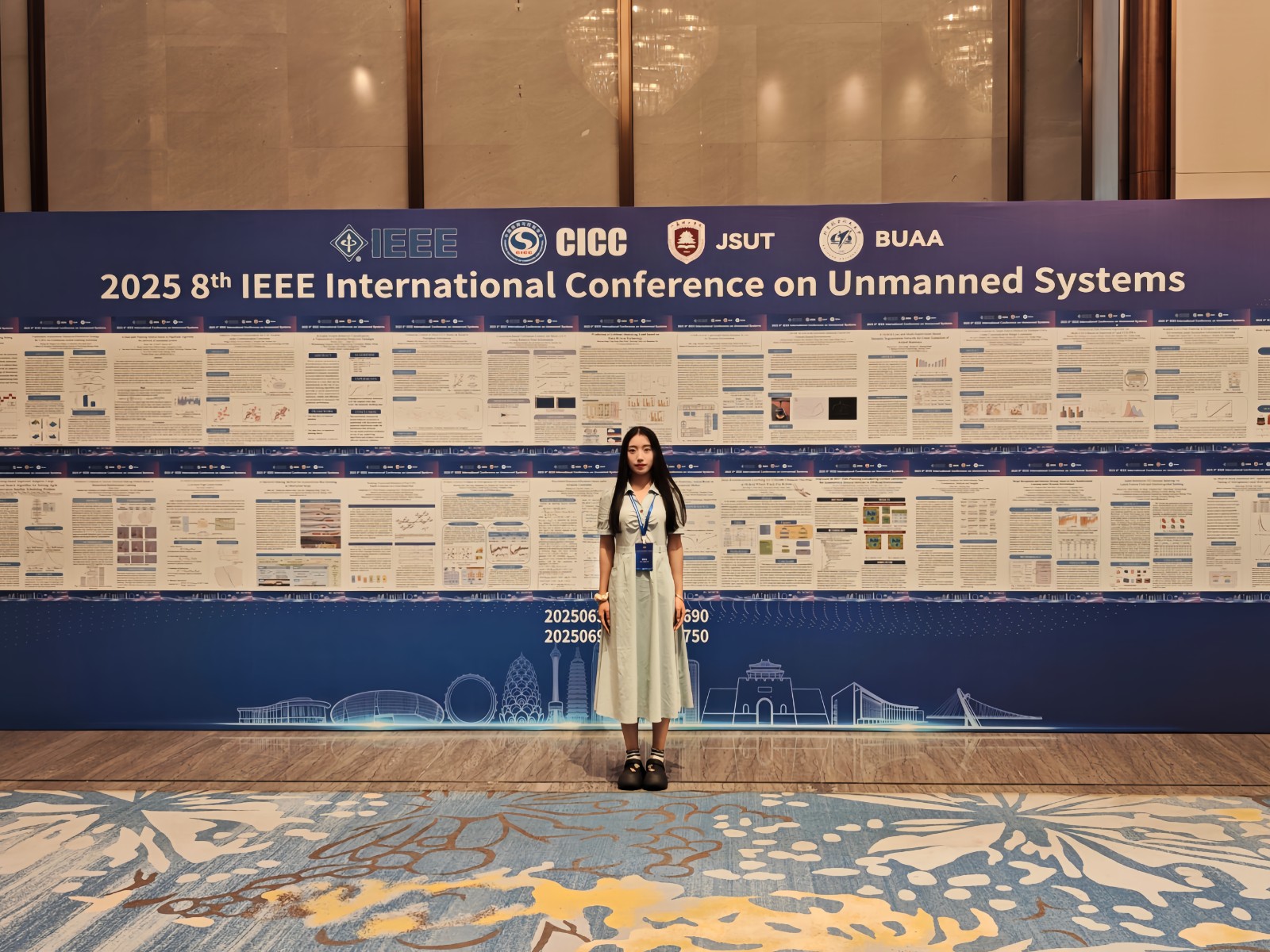 照片.jpg 照片.jpg